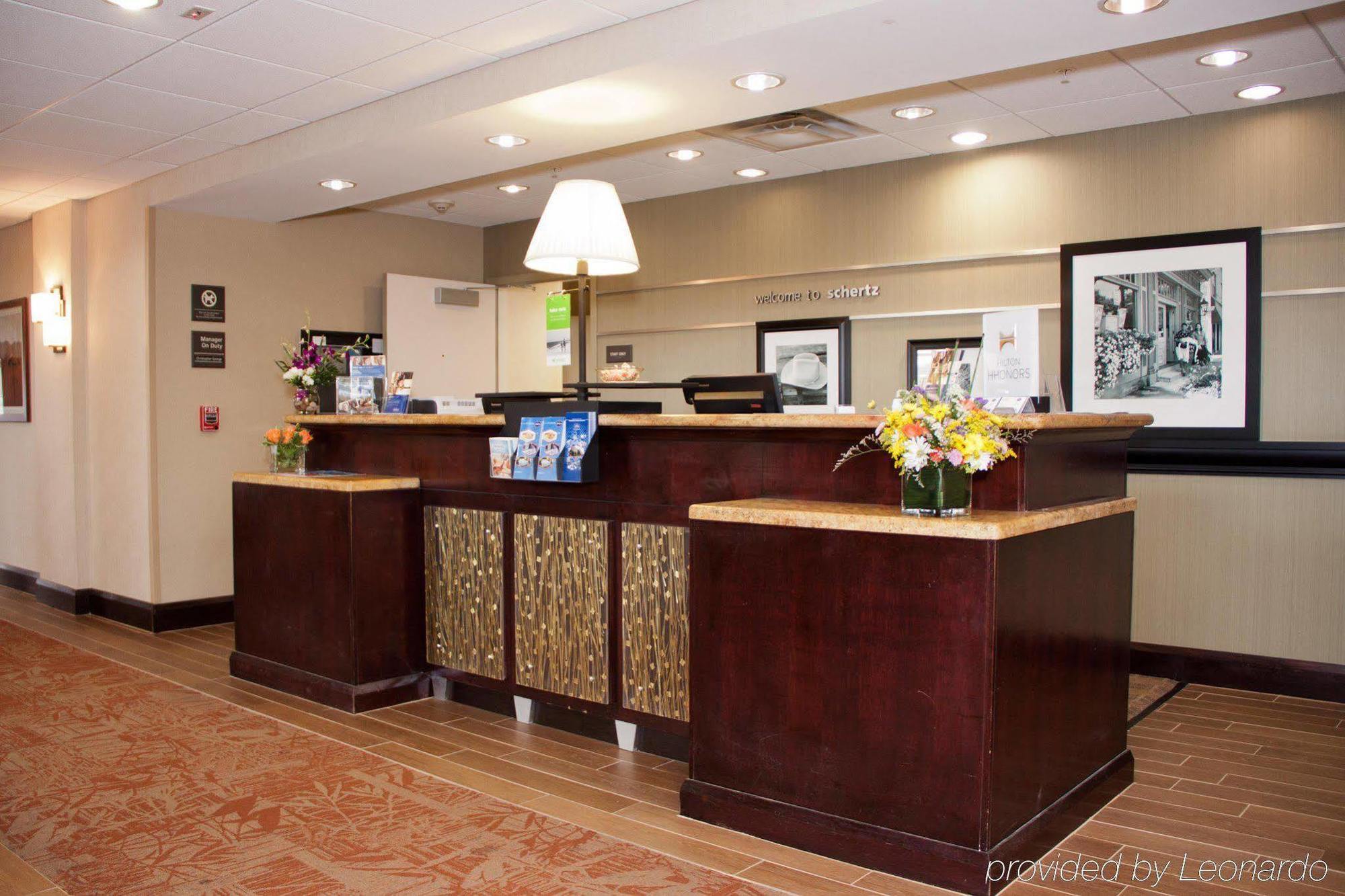 Hampton Inn And Suites Шертц Інтер'єр фото