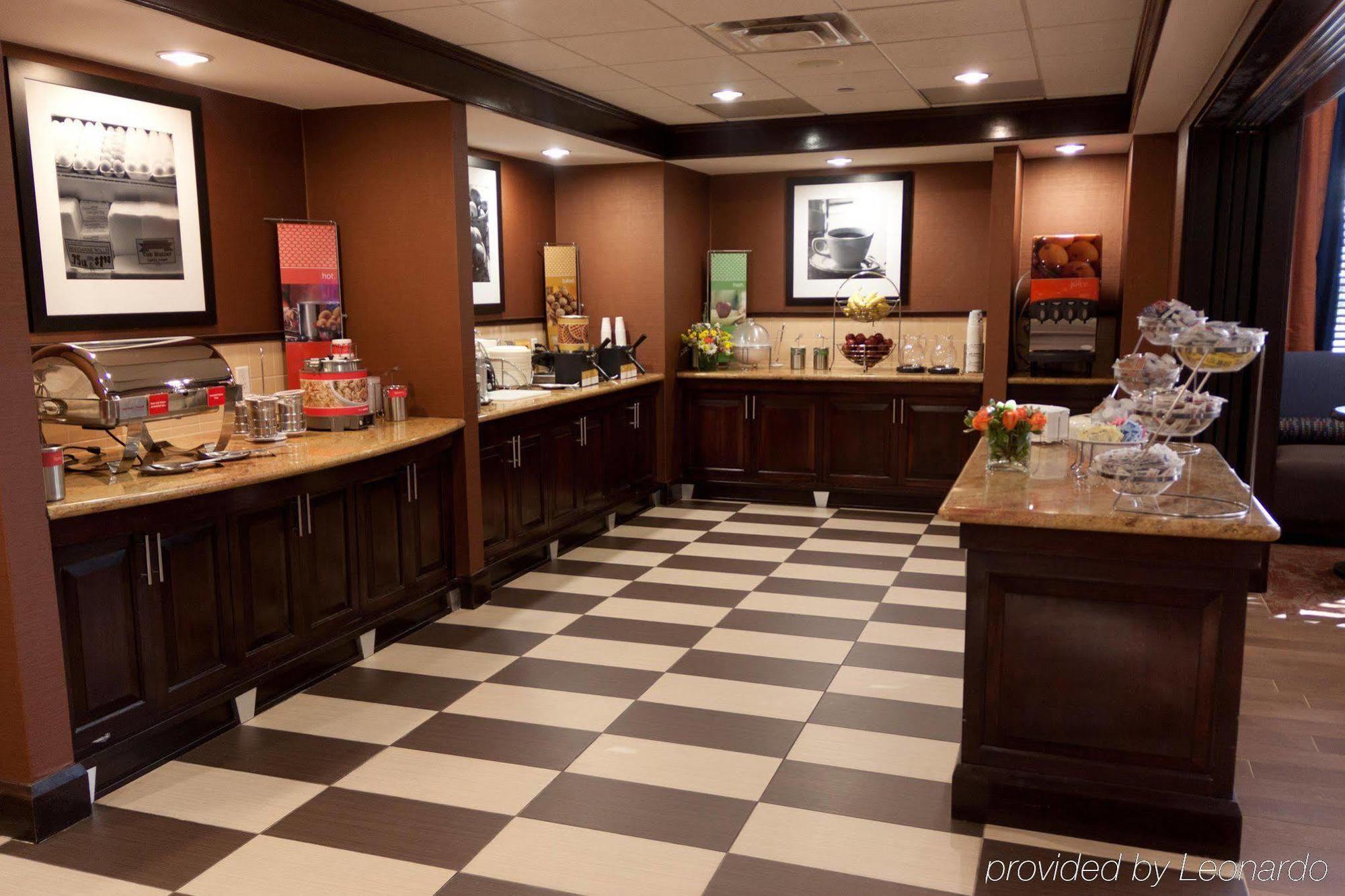 Hampton Inn And Suites Шертц Ресторан фото