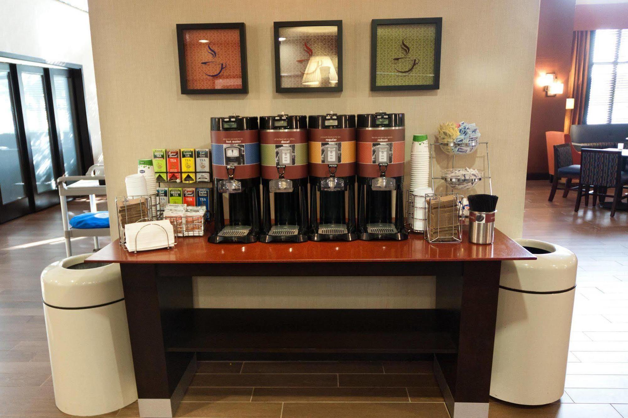 Hampton Inn And Suites Шертц Ресторан фото